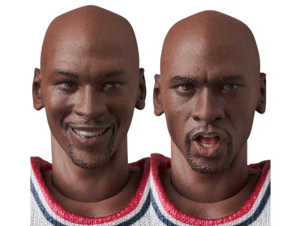 Michael Jordan (1992 Team USA) MAFEX No.132 Figure For Sale