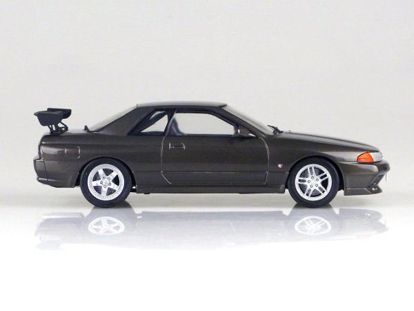 Aoshima Initial D 1 24 R.Hojyo BNR32 Skyline GT-R Plastic Model Sale